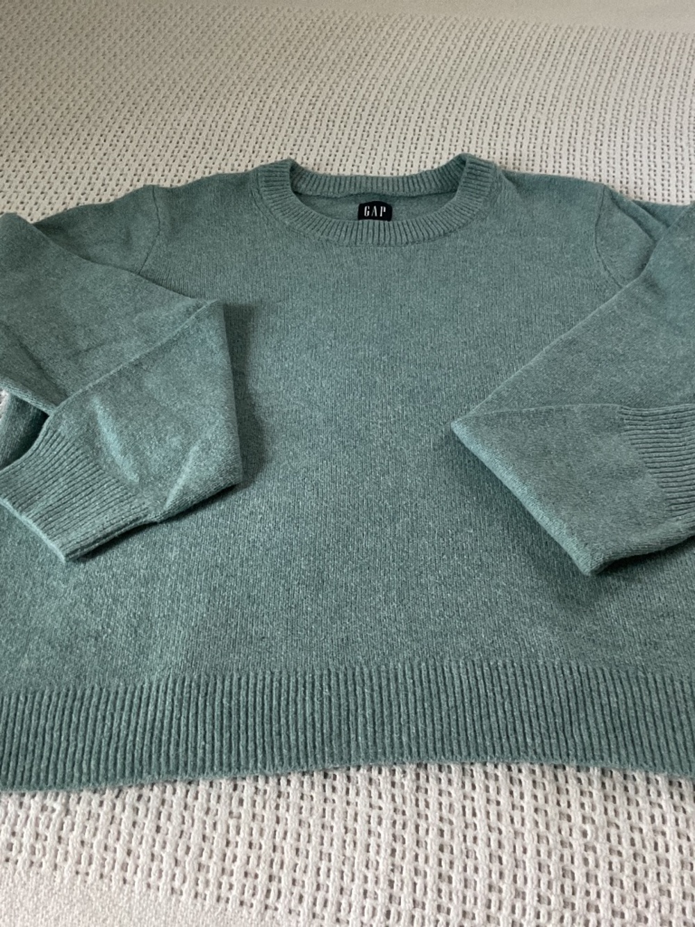 VGUC GAP Cotton Blend Sweater